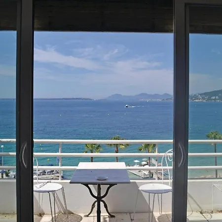 Apartment Beautiful In Les Pins With